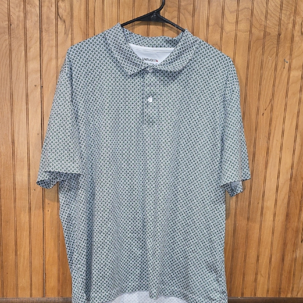 UNTUCKit Men's Short Sleeve Printed Polo - Green & White Size XL